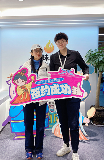 賀|陳小蠻蒜香炸雞江西南昌首店簽約成功